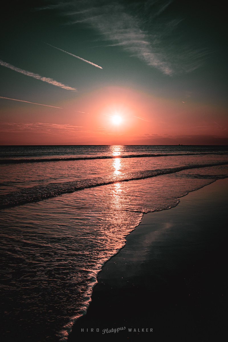 鵠沼海岸で久々に浴びる夕陽