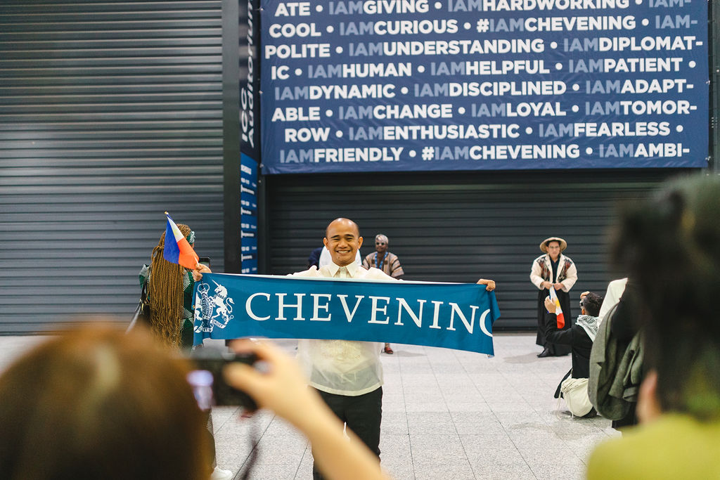 📢 #Chevening Applicants: while the interview shortlisting process continues, remember that you have until 20 February to submit your references and education documents on the online application system 🗓️ Don't leave it to the last minute! bit.ly/3RPrNEm