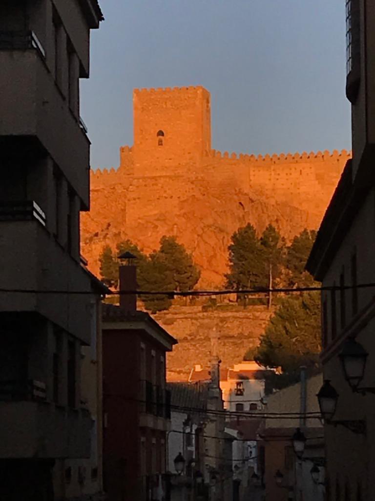 inigoladronm's tweet photo. #Almansa #Albacete #LaMancha #CastillaLaMancha #provinciadealbacete #castillodealmansa https://t.co/jxDdhd8Rds