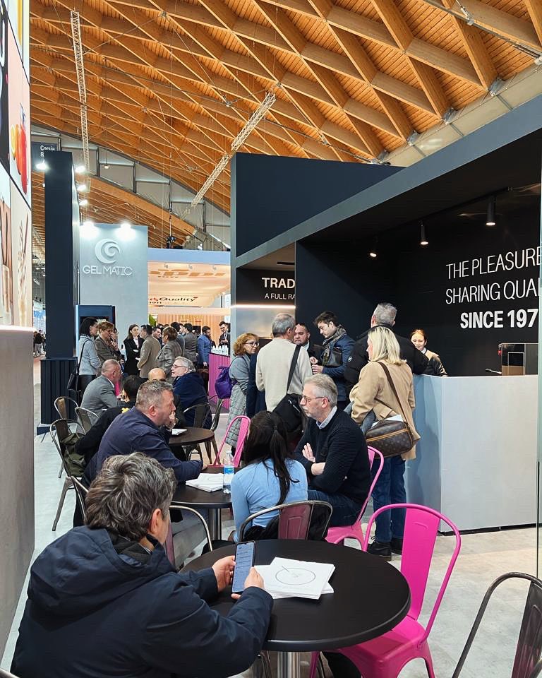 GelMaticItalia's tweet photo. Live from Gel Matic booth 169, Hall C5
@sigeprimini
#day1 #sigep #sigep2024 #gelmatic #gelmaticitalia #gelmaticworld #expressgelato #gelato #gelatofantasy #frozenbeverages #labcreations #expressgelatomachines #expressblendingandfreezing https://t.co/7bpHuel7uj
