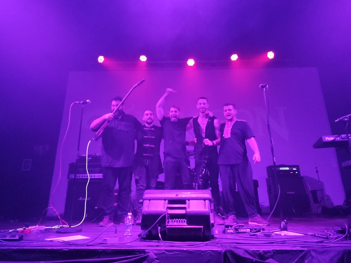 GRACIAS, GRACIAS Y GRACIAS ❤️

We have no words to describe what we lived yesterday, it was such a blast! 💥

Thanks to each one of you that came to have some fun (we hope you did!) and of course thanks to Winter Spell Fest for having us another year 👏🏻👏🏻👏🏻