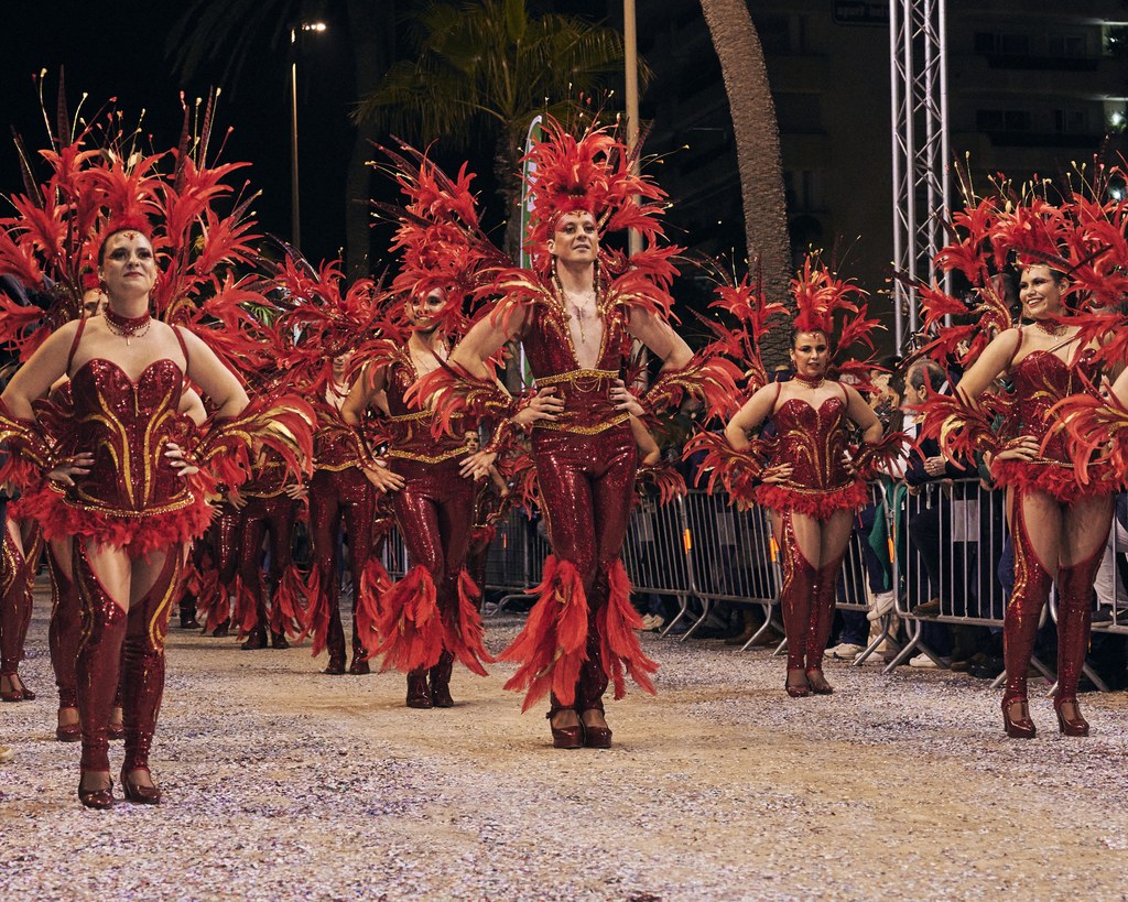 Avui, presentació del Cartell de <a href="/SitgesCarnaval/">Sitges Carnaval Oficial</a> 2024 amb l'assistència de l'autor/a del cartell, Jordi Andreu, president de la Comissió del Carnaval, Eva Martín, regidora de tradicions i festes, i l'alcaldessa Aurora Carbonell.

⏰ De 16:00 a 17:00
📍Hort de Can Falç