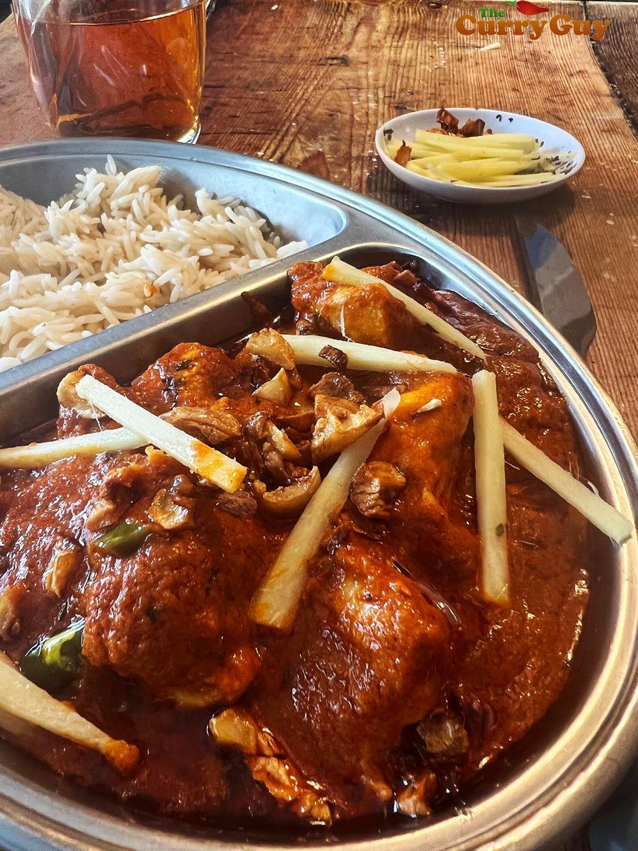 Do you like a good spicy curry? They don't get much spicier than this Carolina Reaper Phaal! RECIPE HERE 👉  buff.ly/3cCoBtU