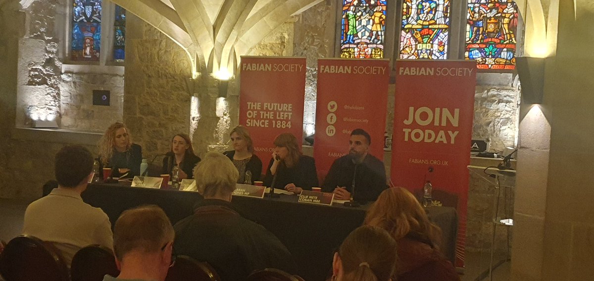 FabianWomen's tweet photo. Those on lowest incomes and many minoritised communities are more likely to live in homes at risk of flooding and exposed to urban heat islands, and they are often least able to respond to these environmental issues.  @politiceIIe @thefabians https://t.co/epIeUOGifY