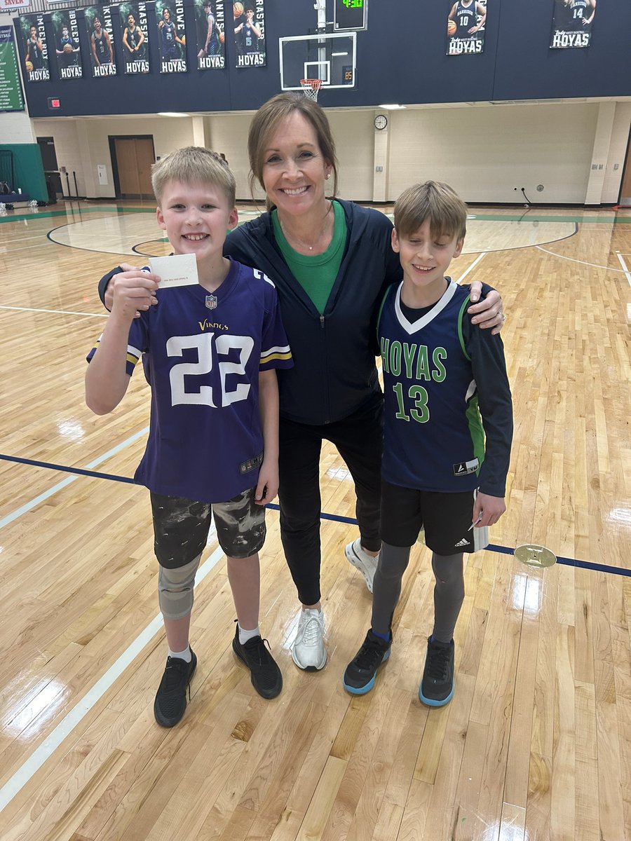 Ford night at Harrison was a blast! 🎉 Big shoutout to our awesome PE team, Mrs. Mattingly and Mr. Perkins, for the incredible dance. Special thanks to Dr. Hurley, our music teacher, for a stellar performance of the National Anthem!