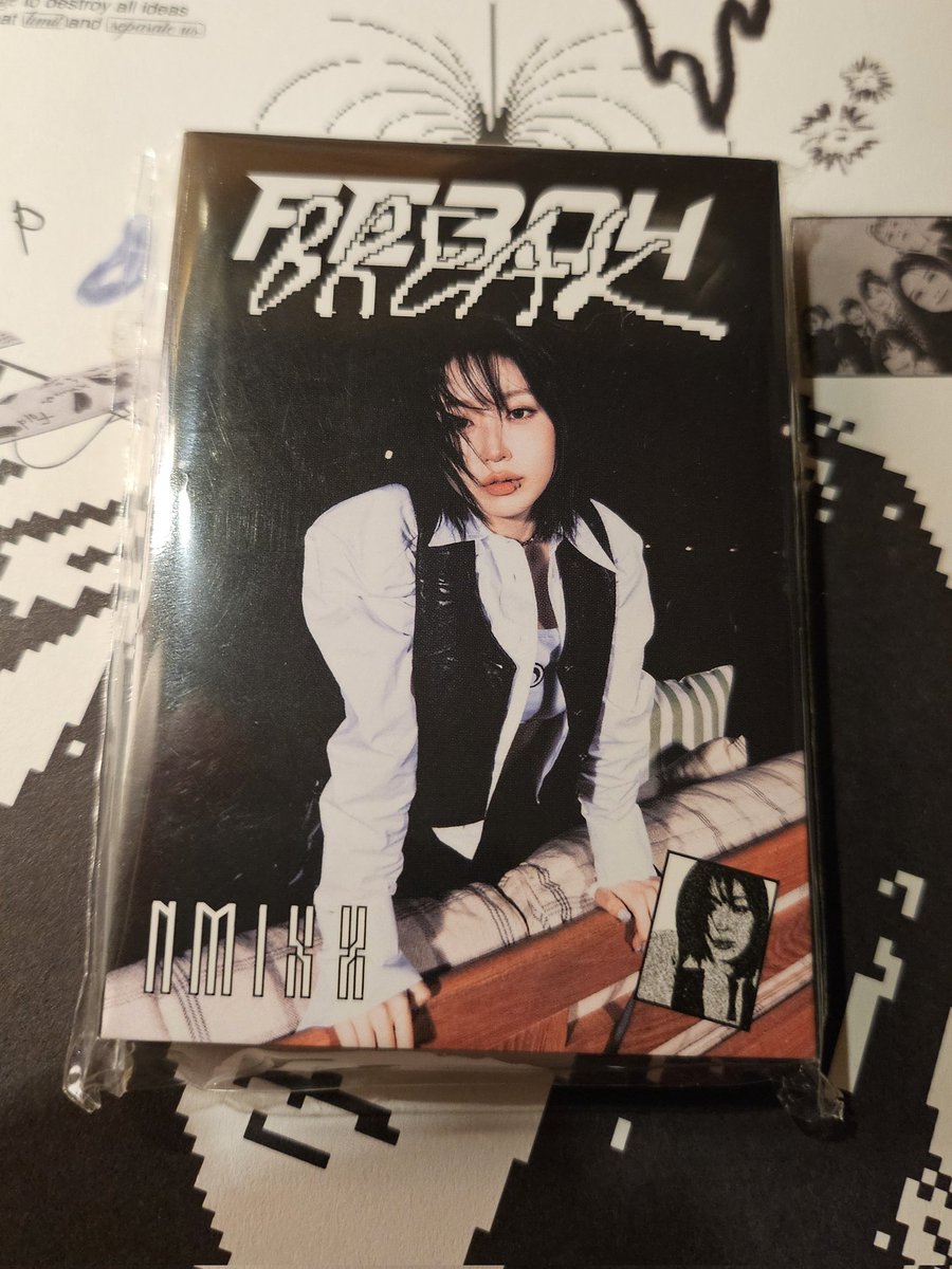 k_m_j_w_NMIXX's tweet photo. 【求】ジウ 🐶
Fe3O4優先 同異種可(タワレコ特典、 withmuu特典のみ同種希望)

【譲】画像 

封入ジウコンプ目指しておりましたが‼️‼️‼️‼️シール以外1枚も引けず見事撃沈しました。

郵送希望です！！
お気軽にリプ等ください🙇‍♀️

NMIXX トレカ 交換

 #NMIXX交換
 #NMIXXトレカ交換 https://t.co/jZoq992eU7