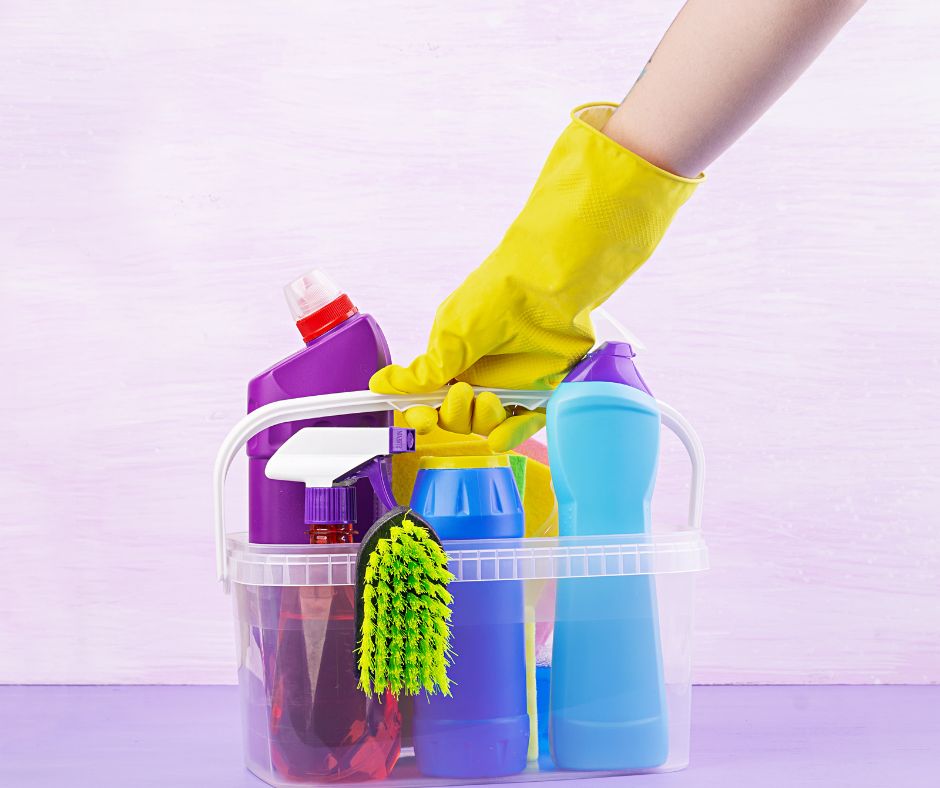 🚨 Don't miss out on our LAST DAY to save $40 OFF your cleaning! ✨ Use code: NEWYEAR2024 at checkout and see your home sparkle! 😍 Call (678) 928-7733 or visit upstraightcleaning.com now! #CleaningSale #LastDay #SaveBig