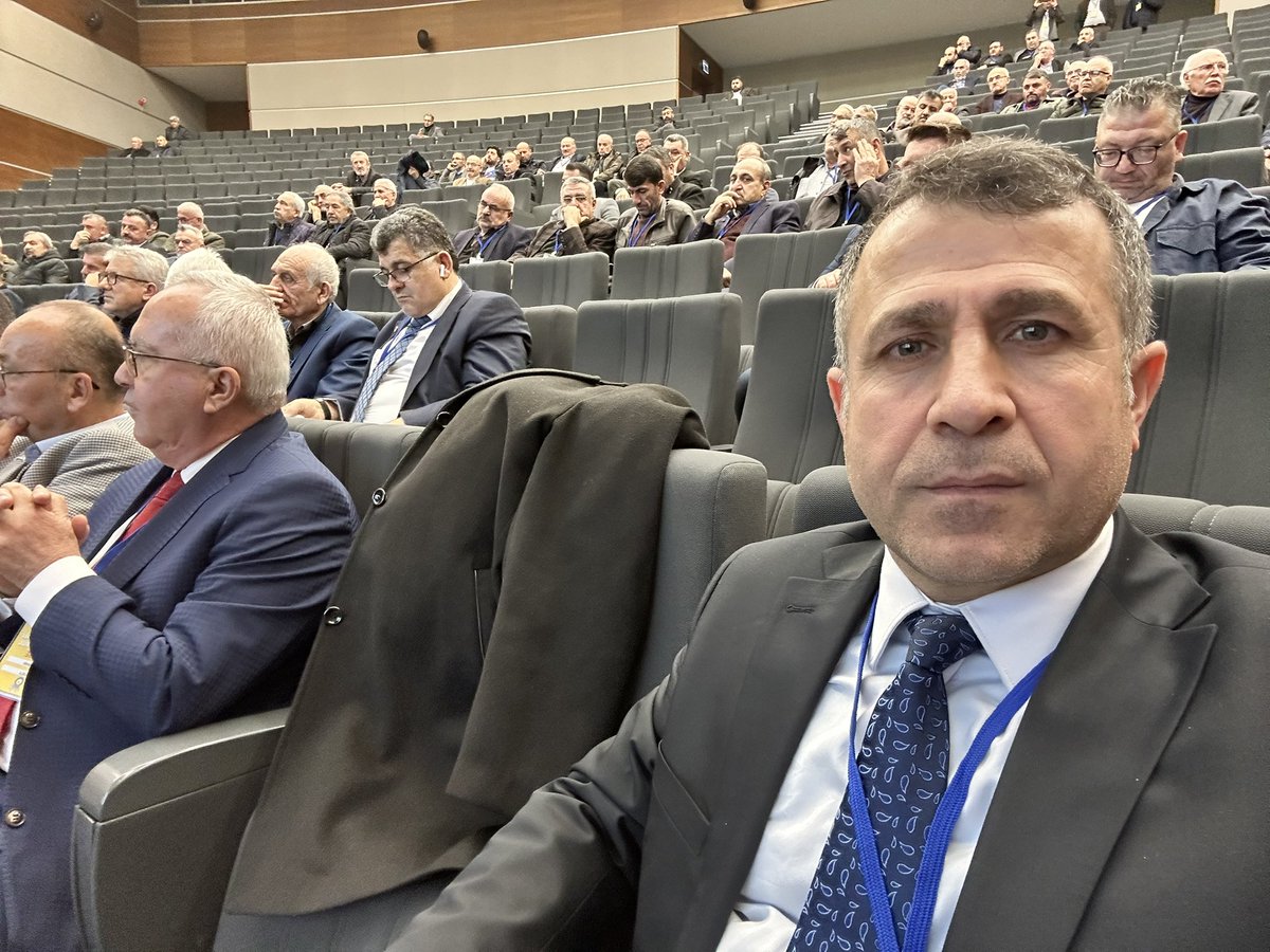 kocanebi's tweet photo. Bu gün; Türkiye Arı Yetiştiricileri Merkez Birliğimizin 5. Olağan mali genel kurulunu gerçekleştirdir.
Gaziantep, merkez birliği delegelerimiz ile katılım sağladı.
Arıcılarımıza, Birliklerimize ve Genel merkezimize hayırlı olmasını diliyorum. https://t.co/R6XHIVlTmE