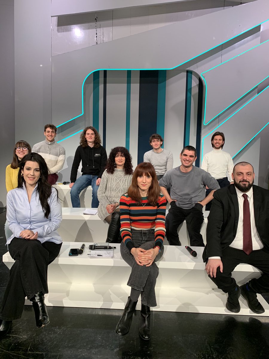 20/01/2024, 14^ puntata di <a href="/TvTalk_Rai/">Tv Talk</a>!

In studio con me <a href="/GiadGiorgi/">Giada Giorgi</a> <a href="/CiroWayne01/">CiroWayne</a> @79Erotavlas <a href="/ROSS1FUMI/">vale 🇵🇸</a> <a href="/Annagr96/">Annagrazia Schiavone</a> <a href="/_Soy_Teoo_/">Matteo Di Mare</a> @rickomino <a href="/tudifrudi/">Alice Valeria Oliveri</a> <a href="/kindermaxxi/">Stefano Monti</a>! 

#TITOLIDICODA #ANALISTI

#TvTalk torna sabato 27/01, ore 15:00, #Rai3! ❤️