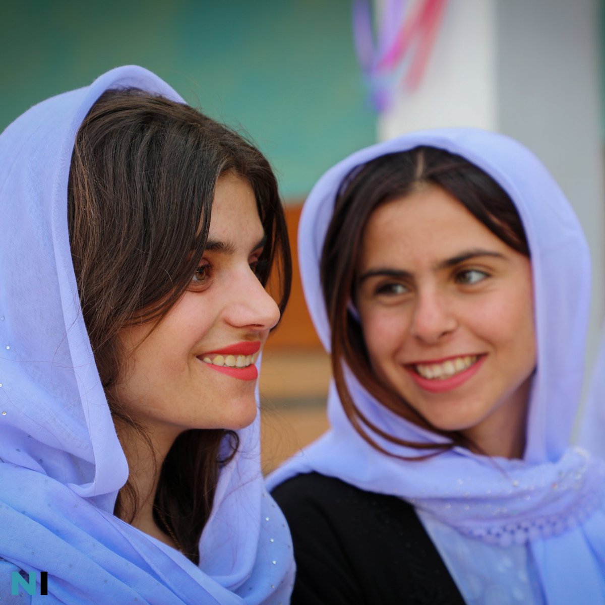 Nadia's Initiative is committed to investing in the leadership and empowerment of Yazidi women as they work to rebuild their lives. 🧵Read about our commitment to #empower women across Sinjar below...