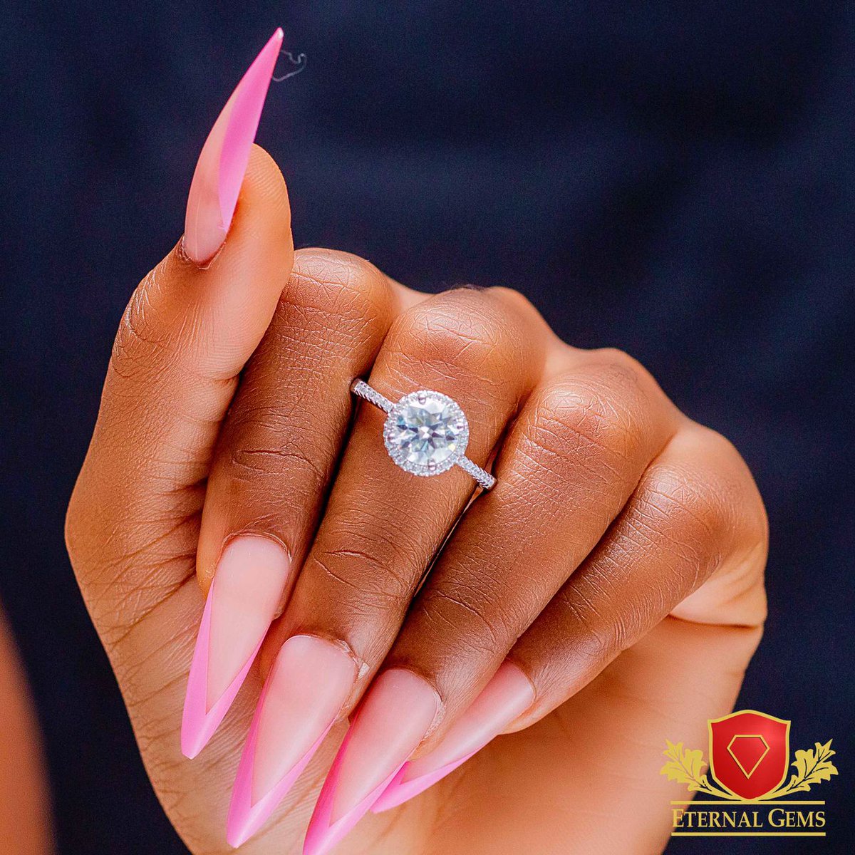 Eternalgemsng's tweet photo. At Eternal Gems, we have the perfect ring for you. Whether you're looking for a bold statement piece or a delicate, understated ring, we have something to suit your style. And with our wide range of sizes, you're sure to find the perfect fit. https://t.co/oecNfCfaEO