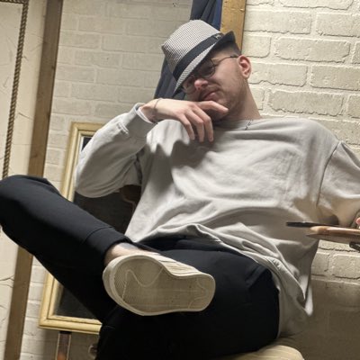 yaboyspookyb's tweet photo. #NewProfilePic fedora king https://t.co/54i1F72H8F