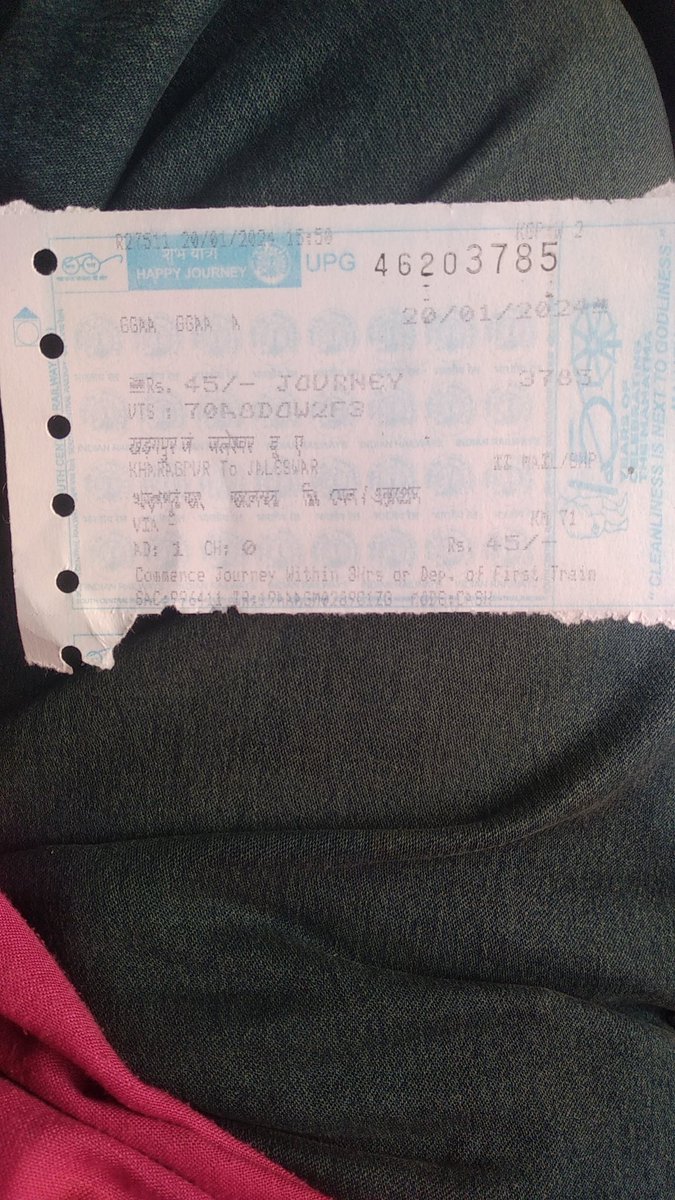 GANESHC23945579's tweet photo. 🚆 no 18037 KGP Jajpur express from KGP to JER fair is RS 40/- but KGP ticket counter madam received the rupees 45/- instead of RS 40/- showing the fair amount where is my 🚆 app plz inquiry regd the above matter and taken  the necessary action at your level @drmkgp @RailwaySeva https://t.co/2vTnIQmwXM
