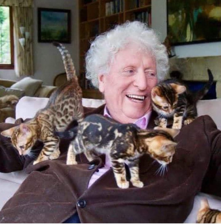 eohiggins's tweet photo. The world is an imperfect place, but let us rejoice in this.

Happy 90th birthday, Tom Baker! https://t.co/8PoWPfACTP