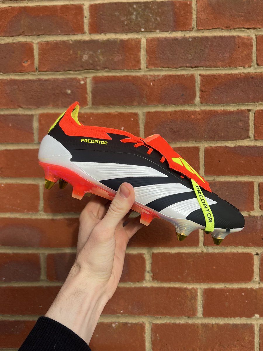 ryantaylor48's tweet image. Picture don’t do these justice.

Get them on feet and feel amazing ♥️

Adidas Predator 24 Elite