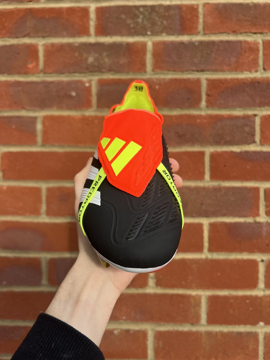 ryantaylor48's tweet image. Picture don’t do these justice.

Get them on feet and feel amazing ♥️

Adidas Predator 24 Elite