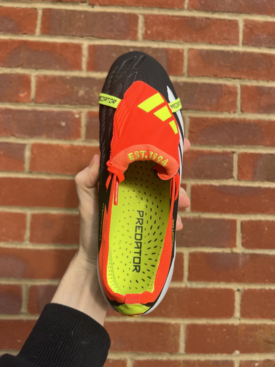 ryantaylor48's tweet image. Picture don’t do these justice.

Get them on feet and feel amazing ♥️

Adidas Predator 24 Elite