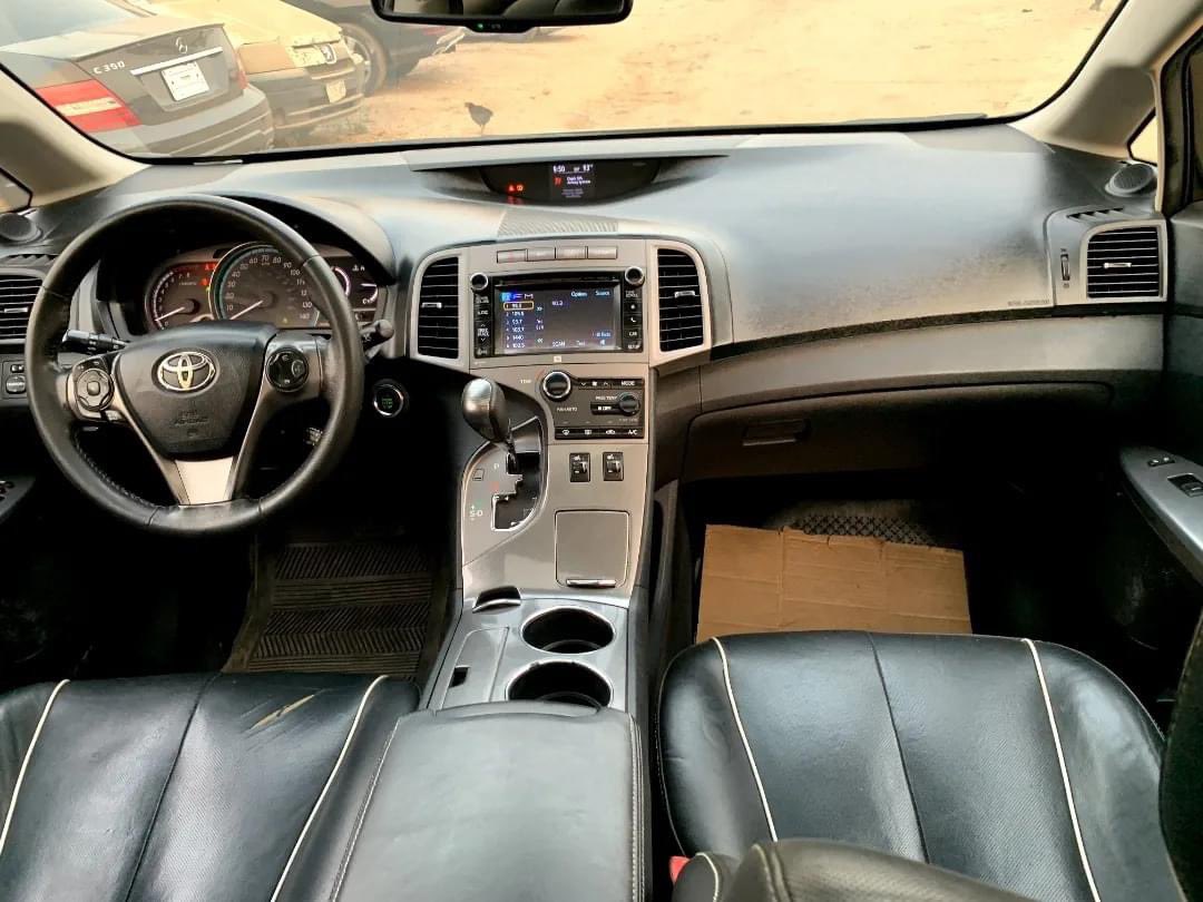 Omar_Automoblie's tweet photo. ✅ New Stock 🔥
FOREIGN USED 2013 FULL OPTION
Toyota Venza
XLE AWD
for Sale in Abuja Nigeria 🇳🇬 for
.
PRICE - N13M
.
☎️Call / DM us for Inspection details and payments on this car 07048363199
#forsale #toyota #mercedesbenz #fortunner #AFCON2023 #AbujaTwitterCommunity #Abuja https://t.co/tLpYTUhN7m