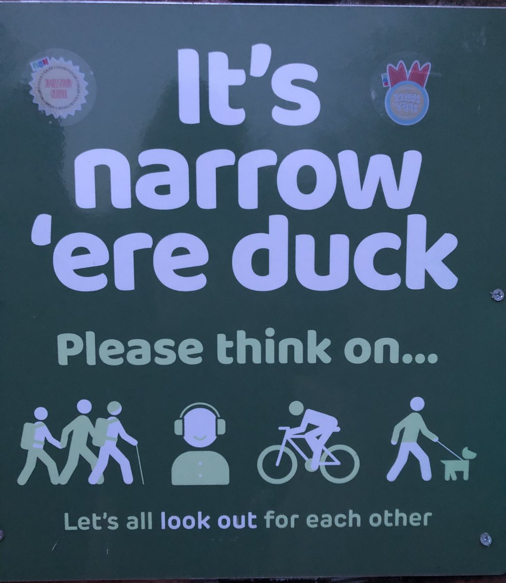 dbuxtonauthor's tweet photo. Aye up, me duck, ere’s a chance to learn a bit of Derbyshire speak! Local signage on the canal towpath. 😁😁#authorcommunity #authorcommunity #AuthorLife #dialogue #language #localdialect #writers #writerslife #writerscommunity https://t.co/mNb1UOKkq0