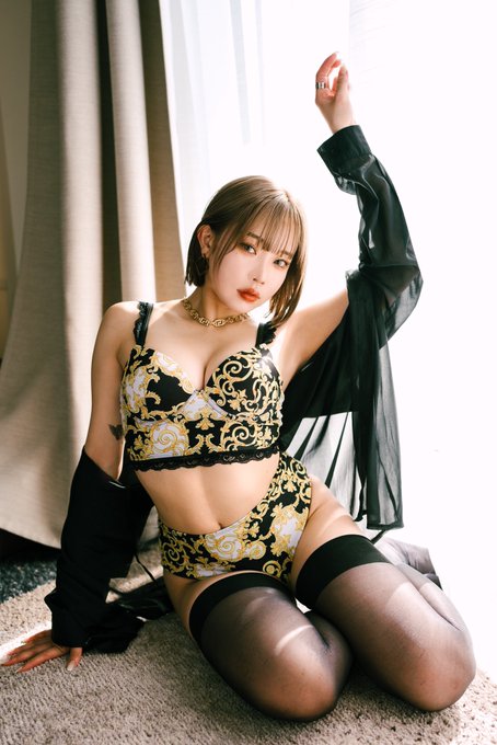 コスプレイヤーりなしぃのTwitter画像42