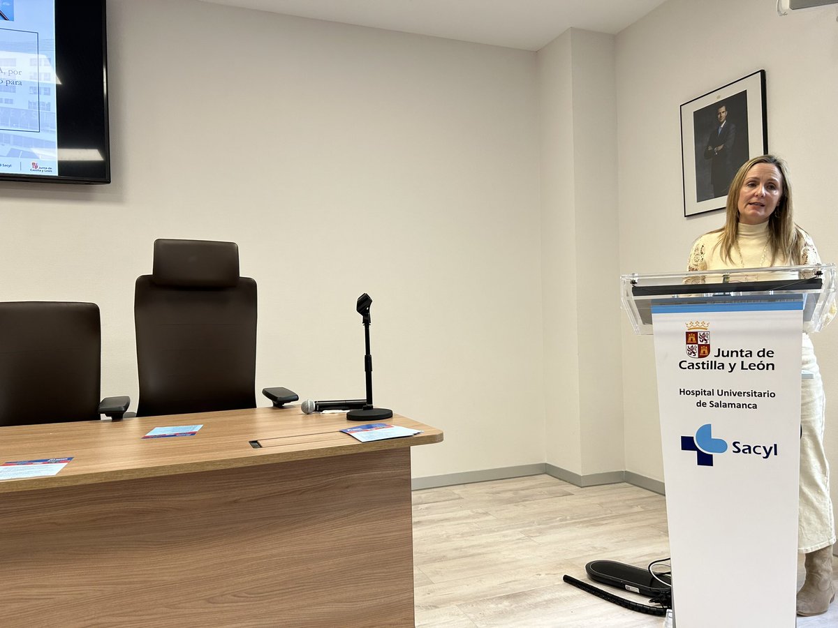 José R. Juanatey (@josejuanatey) on Twitter photo Alicia Vicente presentando el proyecto de detección de amiloidosis por enfermería en Salamanca! La excelencia de la enfermería en Cardiologia! @CIBER_CV <a href="/secardiologia/">Soc Esp Cardiología</a> <a href="/spcardio/">Sociedade Portuguesa de Cardiologia</a> <a href="/cardiologiaCHUS/">CARDIOCHUS</a> Alicia Vicente presentando el proyecto de detección de amiloidosis por enfermería en Salamanca! La excelencia de la enfermería en Cardiologia! @CIBER_CV <a href="/secardiologia/">Soc Esp Cardiología</a> <a href="/spcardio/">Sociedade Portuguesa de Cardiologia</a> <a href="/cardiologiaCHUS/">CARDIOCHUS</a>