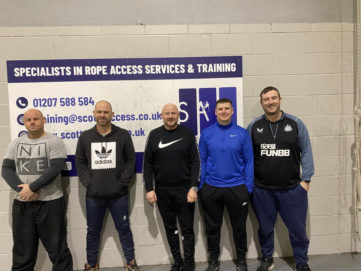 Saturday means 100% Passed! Well done to the Guys for passing Saturday's IRATA Rope Access Assessment!📷 📷 📷

#100percentpassedsas #gwo #gwotraining #gwobst #gwobstr #wind #windturbine #renewable #renewableenergy #irata