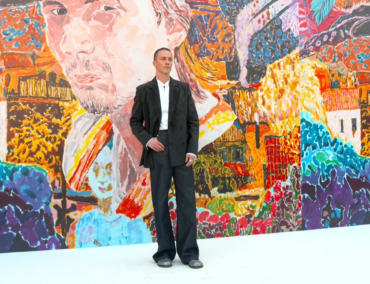 FilmUpdates's tweet photo. Drew Starkey at the LOEWE show in Paris https://t.co/xXGTDSOPtA