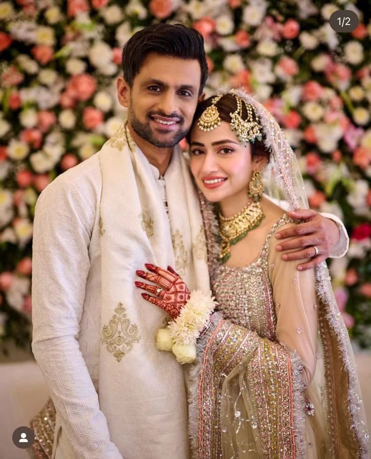 Cheers to the newlyweds! May each day be a moment of joy and your bond continue to grow💕 Congratulations to @realshoaibmalik and @IAMSANAJAVED on their magical Union 💍