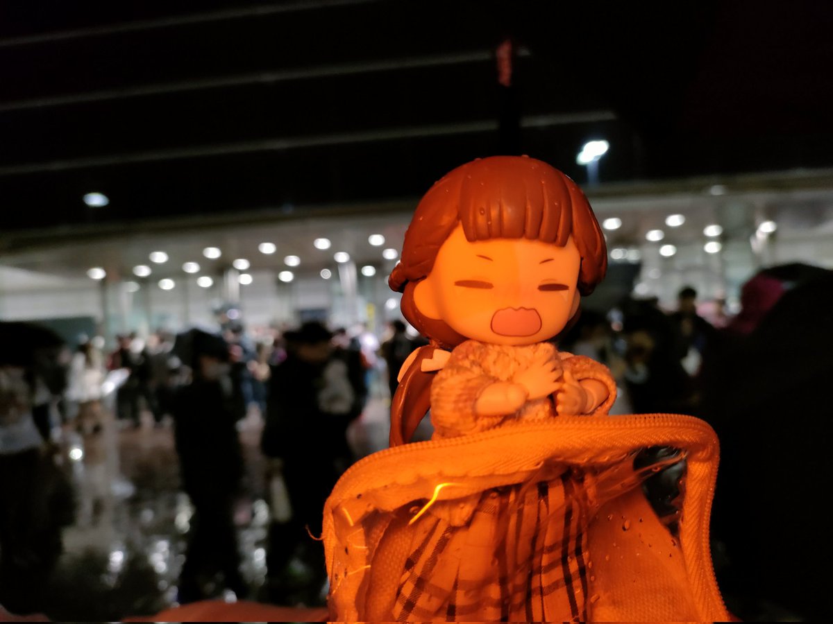 harurulovelive2's tweet photo. なんでこんな時期に5th なんかやるんだよ...😒

と思っていた数ヶ月前の自分をぶん殴ってやりたい。

ちょっと気持ちを整理してから感想書く。

小倉来て良かった！！
良かった！
#Liella_5th_福岡Day1 https://t.co/czkLxdUMzp