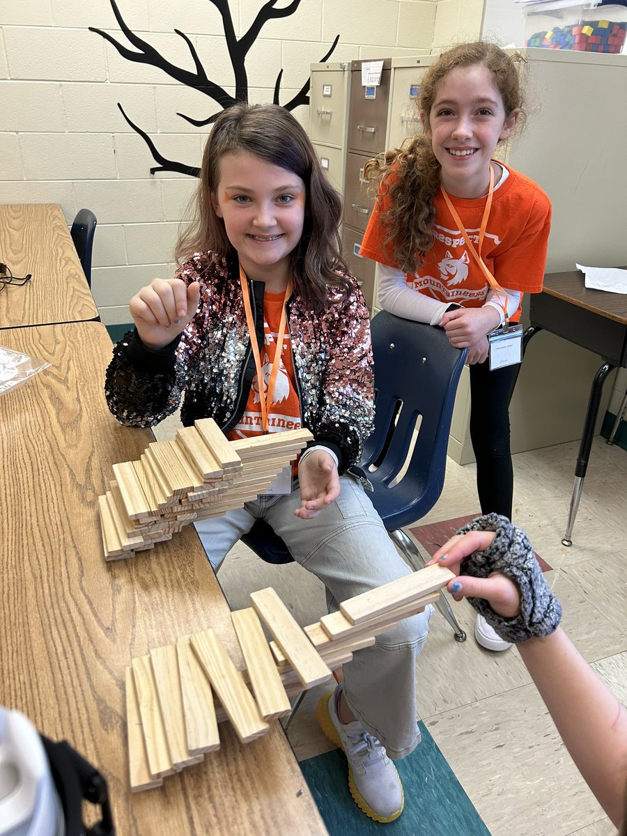 Paige Conti tweet media