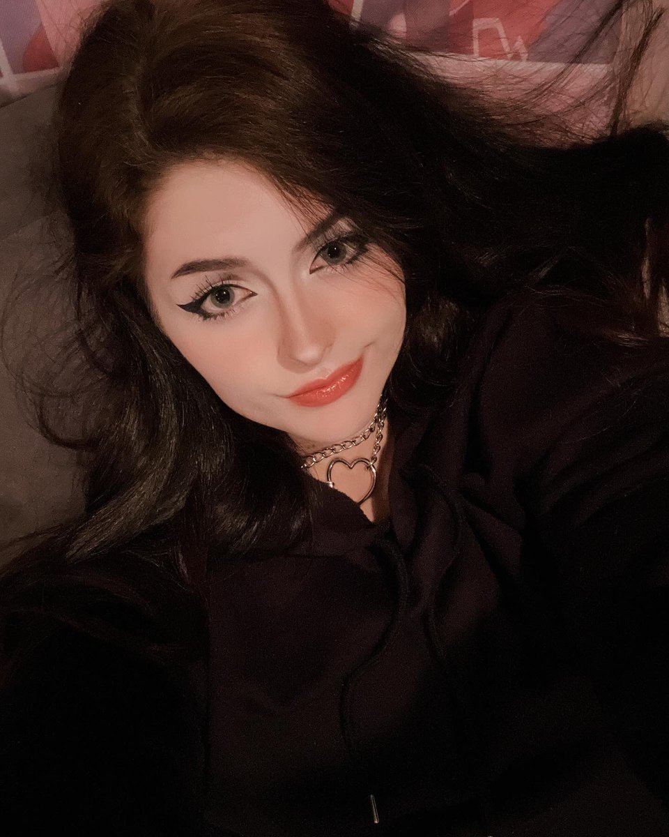 Abi (@sabishiiabi) on Twitter photo 