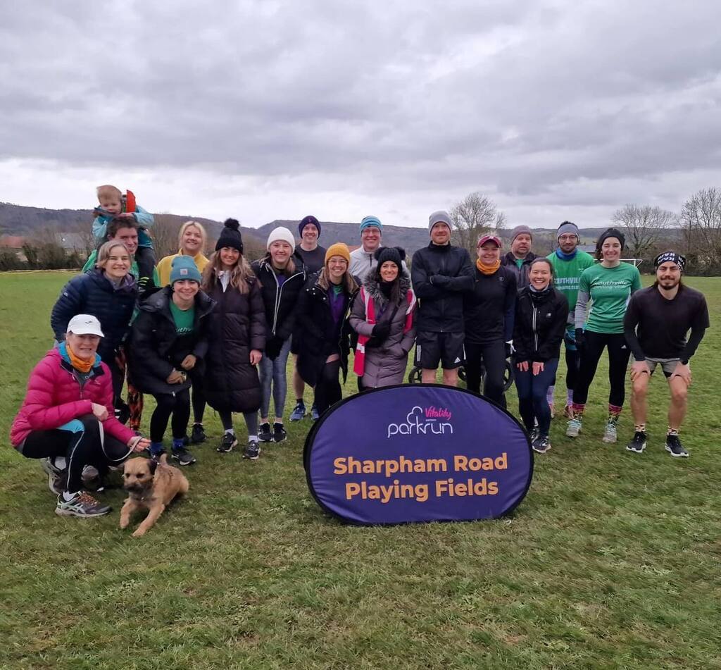 🫶🏼 Parkrun Tourism 🫶🏼

We finally made it to Sharpham Road Playing Fields Parkrun in Cheddar for some park run tourism! 💚

The course was a two lapper up and down the (relatively) flat Strawberry Line, great for passing and cheering on your team mate… instagr.am/p/C2UnRtXNC3r/