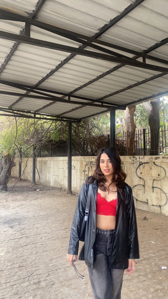 0gkushhhh's tweet photo. So in love with these photos🤰🥰 https://t.co/oYF486rpDa