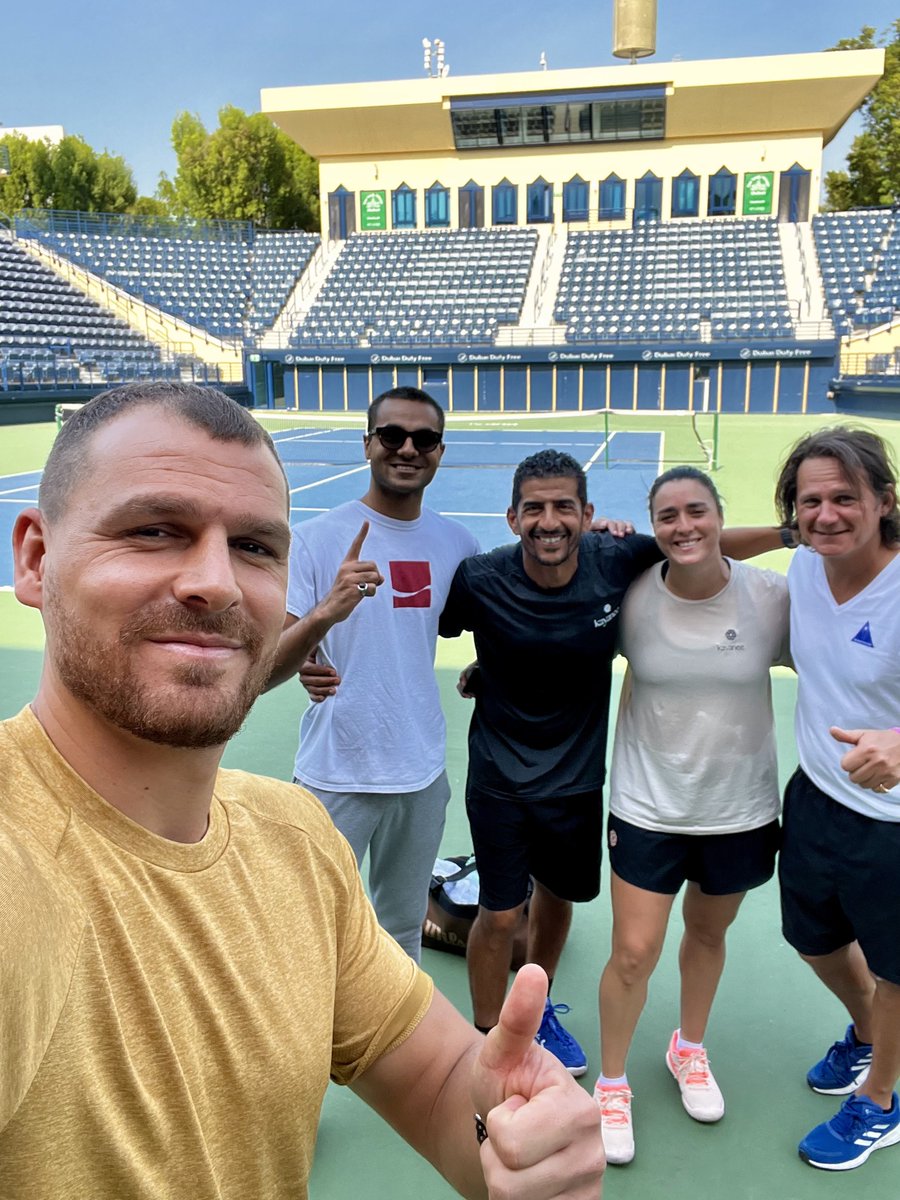 Enaammotorsport's tweet image. Spent the day with @Ons_Jabeur and her team 🎾
