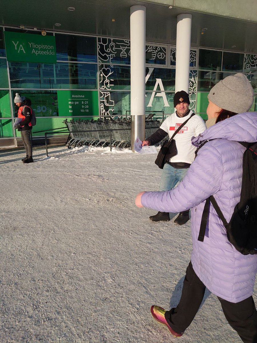TimurArkun's tweet image. Today 20.1.2024 Shattering the Swarm with Markku in -12 celcius Helsinki Finland. Great way also to get to know more about yourself and raise your consciousness. @va_shiva #truthfreedomhealth