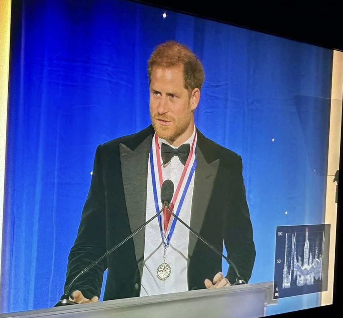 ShakeLS's tweet photo. John Travolta telling Prince Harry about his mother and their dance and what a moment this was for his life, and about her impact on people and how he sees it on him too.  I have said again and again how telling it is that people, famous and non famous feel so comfortable to talk to him about his mother. You don't see that with William. People feel he isn't connected to his mother. They know he is a Charles and Camilla product. Harry is proud of his mother. She is part of his life and people can see it. He hasn't rejected her. Unlike William. 
Great night for Harry. Nobody mentioned the Royal family last night. Nobody cares about they, they are irrelevant. Diana remains hugely relevant and her son Harry has her relevance and charisma. 
#LivingLegendsOfAviation