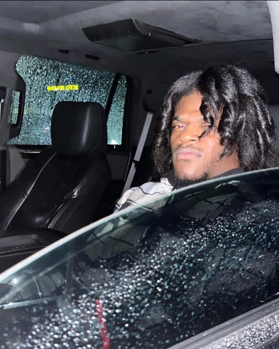 LFG <a href="/Lj_era8/">Lamar Jackson</a>  🎱 🫡‼️ <a href="/Ravens/">Baltimore Ravens</a> 

#Mood  ‼️