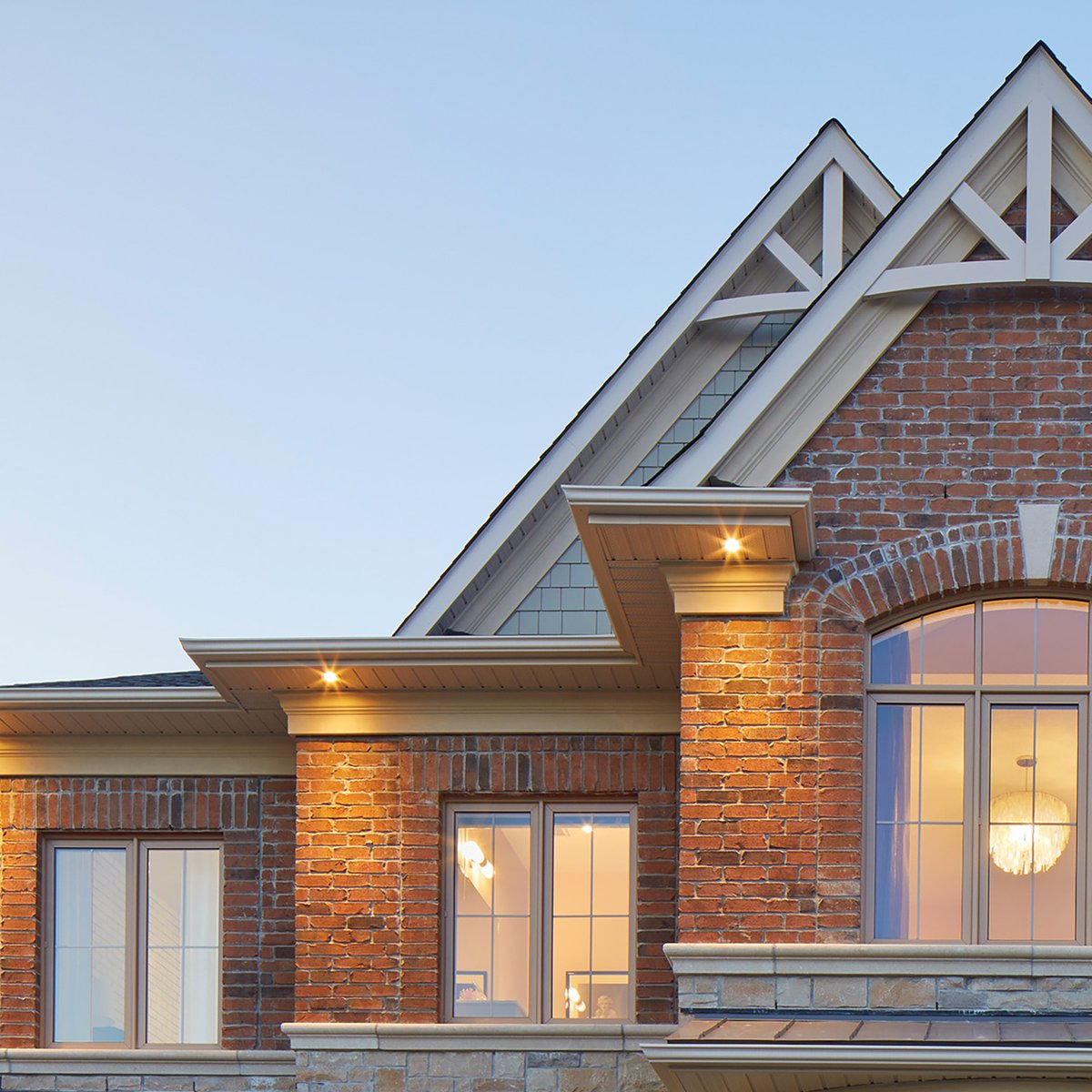 geraniumhomes's tweet image. Geranium&apos;s attention to detail helps us stay ahead of the curve, with features like raised heel trusses creating more space between the windows and roof line for more insulation to minimize heat loss and prevent ice buildup. 
Learn more at ow.ly/iF5I30p9lvj
#HowWeBuild