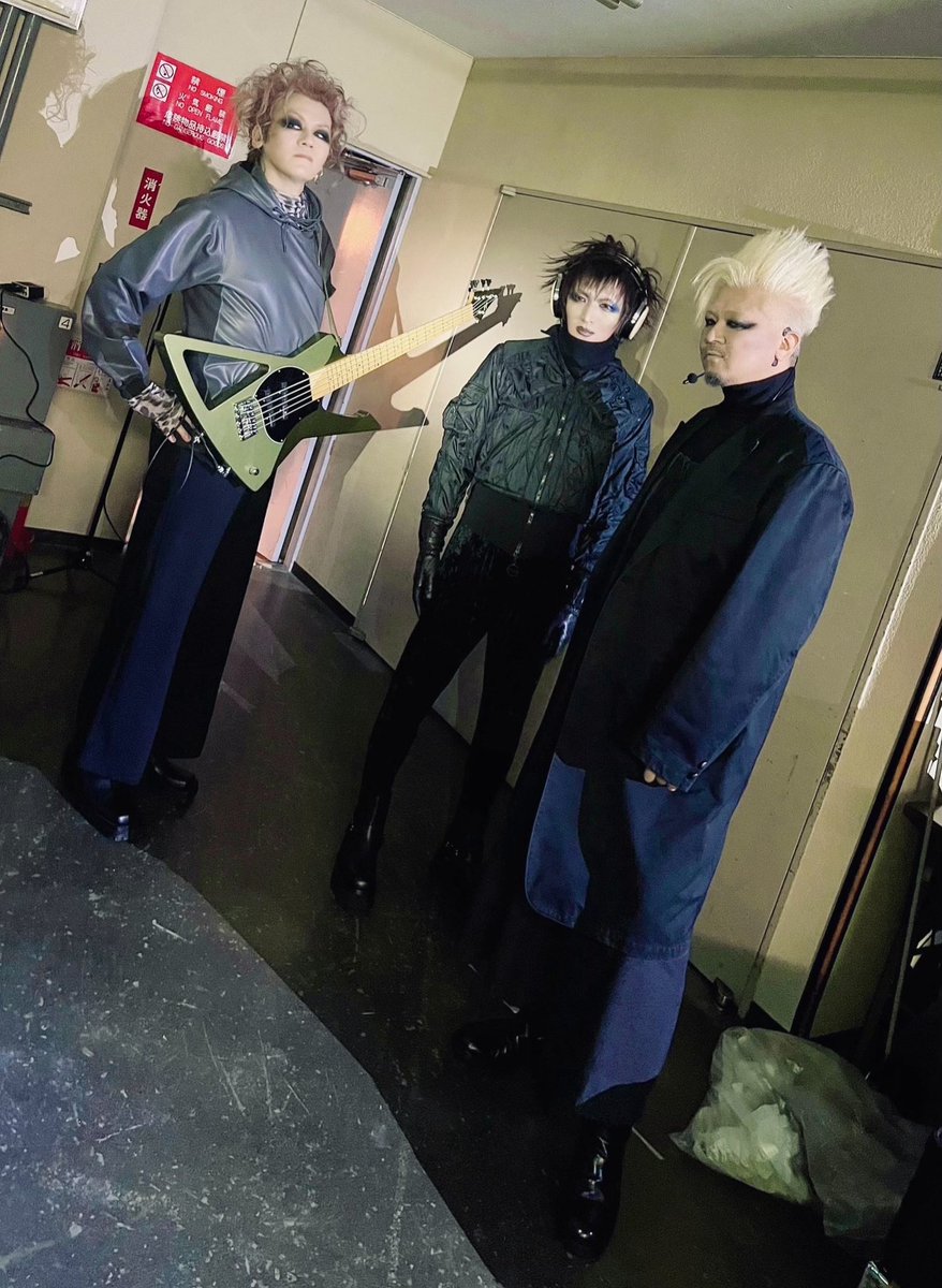 cali ≠ gari カリガリ　死せる青春　会場限定　特殊パッケージ　未開封 cali≠gari] Official Web Site
