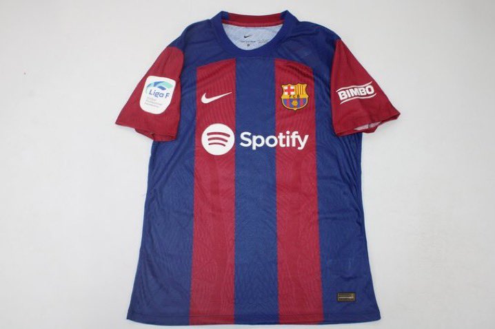 SrtaLexus23's tweet photo. ⚠️💥 SORTEO de una camiseta del Barça femenino a elegir. Requisitos para participar:

- Seguir a @infutcamicracks y a @SrtaLexus23.
- RT este tweet.

📢 El ganador será anunciado el SÁBADO 27 de enero.

🍀 ¡MUCHA SUERTE A TODOS! https://t.co/4pTqi5RAA1