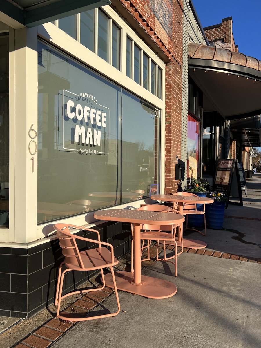 ATL Airport District tweet media