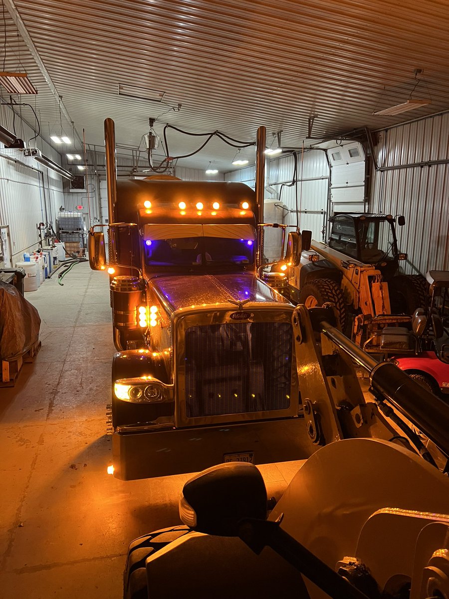 Parked inside like the good lil bitch i am.