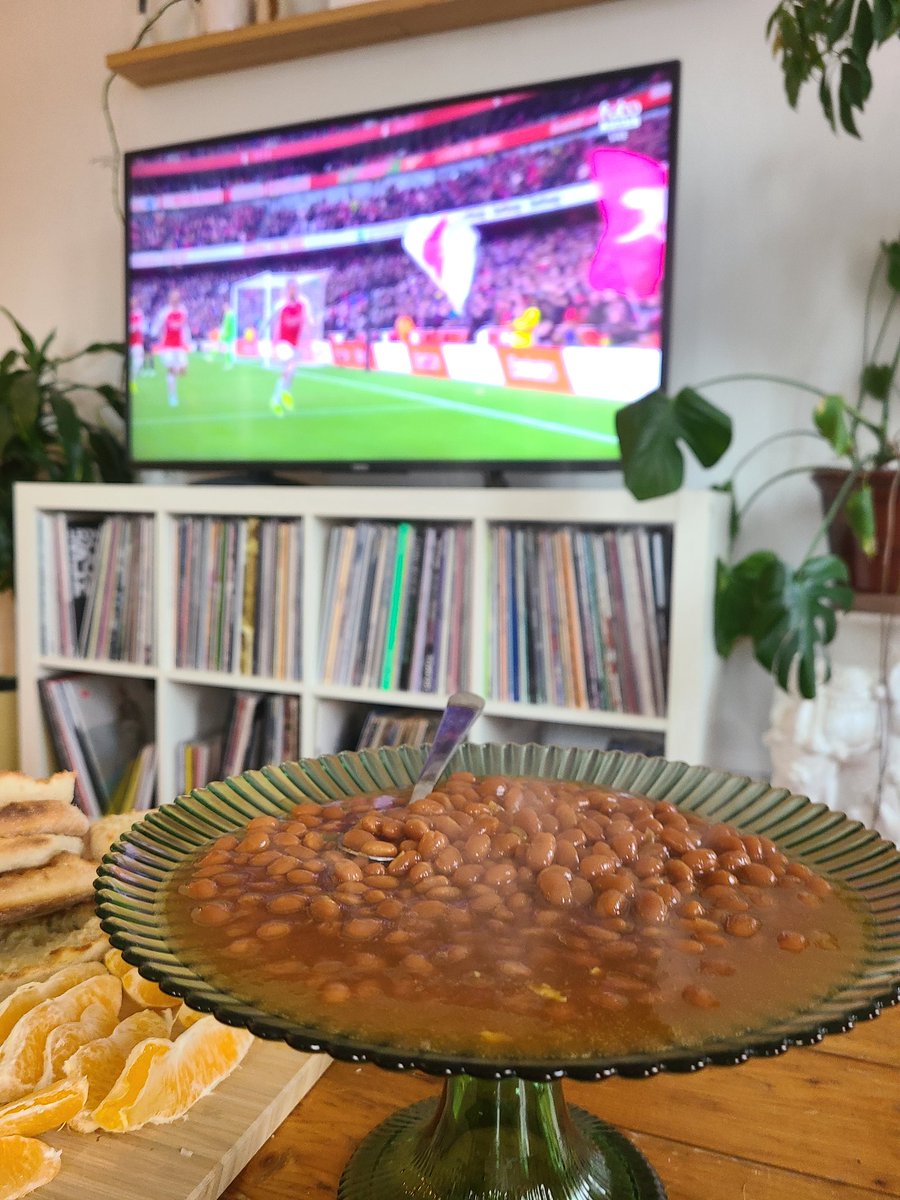 My good pal made a big breakfast during Arsenal for my birthday weekend. 

This is the main event though: