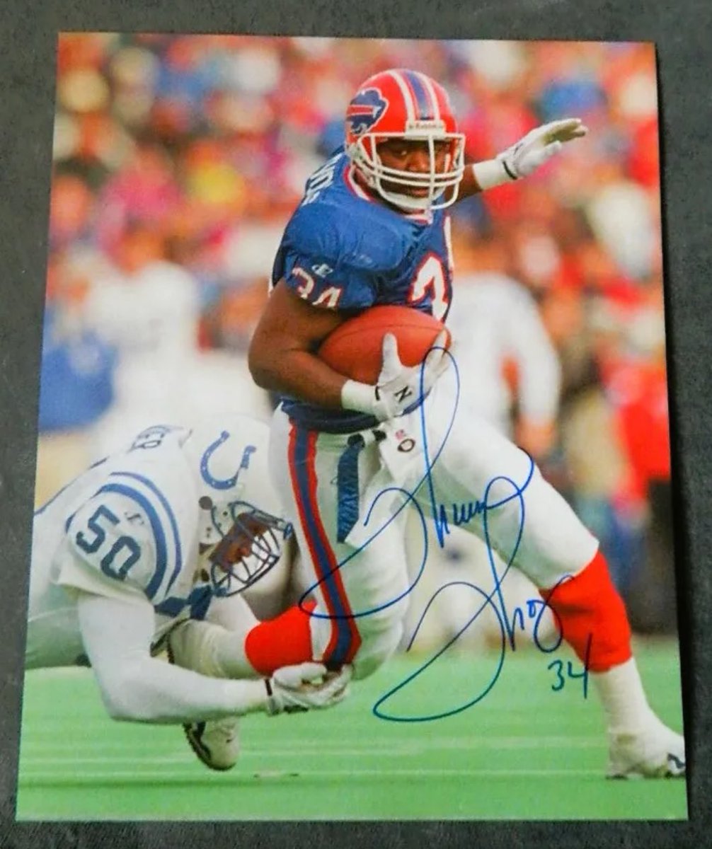 HOFSteveTasker's tweet photo. 🚨 GIVEAWAY TIME 🚨 

If the Bills WIN tomorrow, I’m giving away this autographed Thurman Thomas 8x10 to one lucky Bills fan!

All you have to do is:

1. Follow this account
2. Retweet this tweet

Winner announced immediately after the Bills win tomorrow night!

#BillsMafia https://t.co/sDrQKierhg