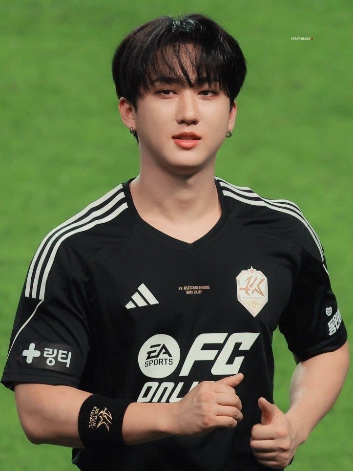 linoarashi's tweet photo. bringing this changbin back on the tl https://t.co/JUFqvpE7Uh