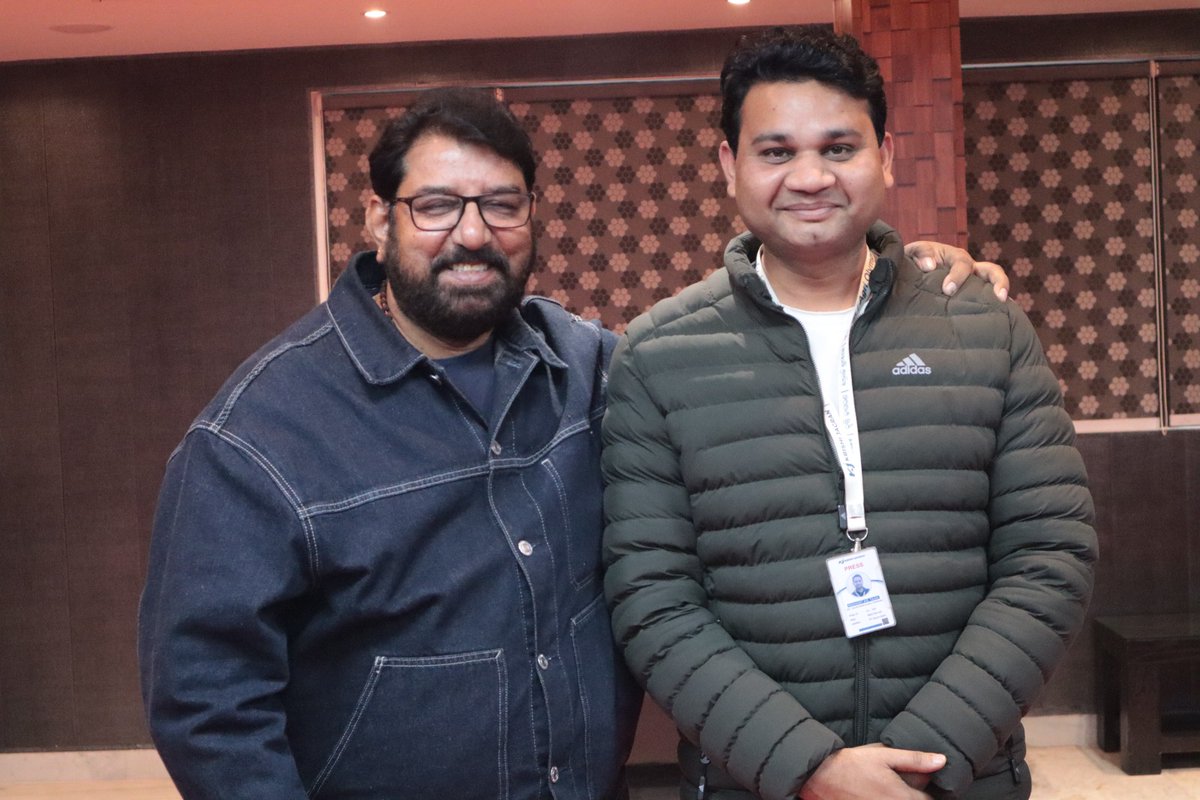 nishant_taak's tweet photo. Dr. Rajaram Tripathi, Richest Farmer of India Awardee in Millionaire Farmer of India Awards 2023 visits toady at Krishi Jagran office, New Delhi.
#richestfarmerofindia #krishijagran #rajaramtripathi #millionairefarmerofindia #mfoi #rfoi
@RajaramTripath7 https://t.co/RFhjOPTIjW