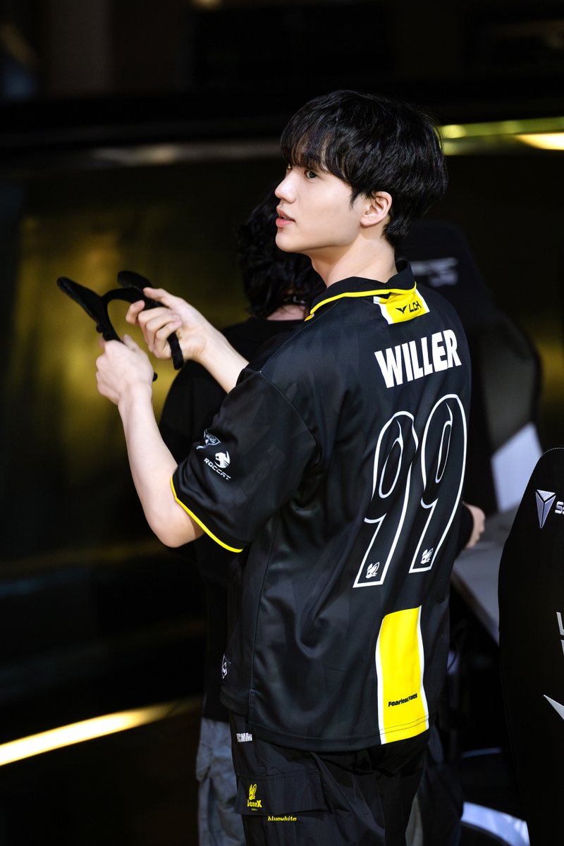 lol_bluewhite's tweet photo. 240120 #윌러 #김정현 #Willer https://t.co/EkKUbREq9Q