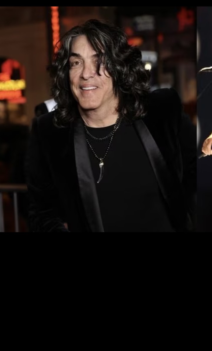 Congratulations Paul Stanley!
May God bless you every day of your life,may you continue to be this wonderful, loving man,with that beautiful smile on our lips!
And may you never forget your fans who cheer for you every day!
Best wishes, health, peace and love!
❤️🇧🇷