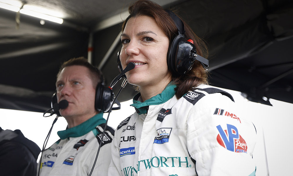 💬 NO GIMMICK: @KatherineLegge says she’s pleased that female drivers competing in the @Rolex24Hours are no longer viewed as a “gimmick” after topping the GTD time charts on Friday at the Roar. ➡️ sportscar365.com/imsa/iwsc/legg… #IMSA #Roar24 #Rolex24