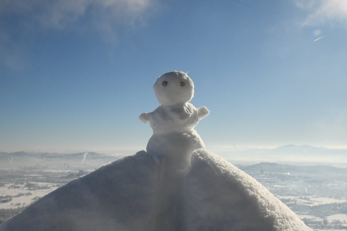 ❄️👋 #smarnagora #mountsaintmary #snowman